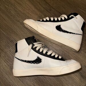 Nike Blazer Mid '77 sneakers
